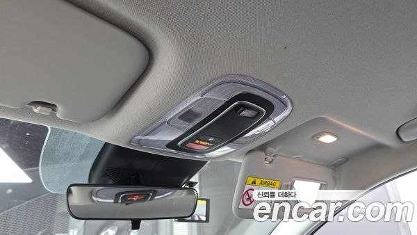 Hyundai Elantra 2024, фото 26