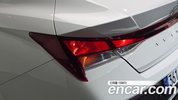 Hyundai Elantra 2024, фото 9