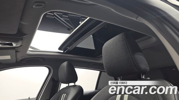 BMW 1 Series 2023, фото 20