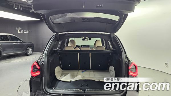 BMW iX3 2023, фото 25