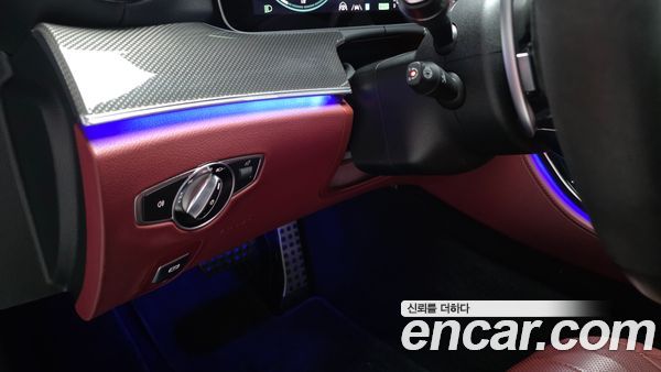 Mercedes-Benz CLS 2023, фото 27
