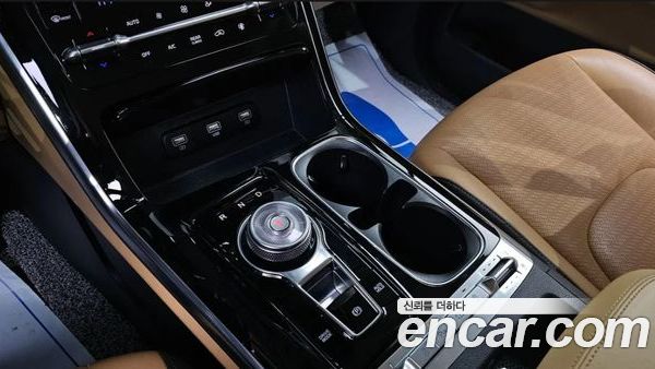 Kia Carnival 2021, фото 9