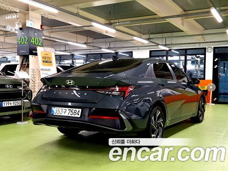 Hyundai Elantra 2026, фото 2