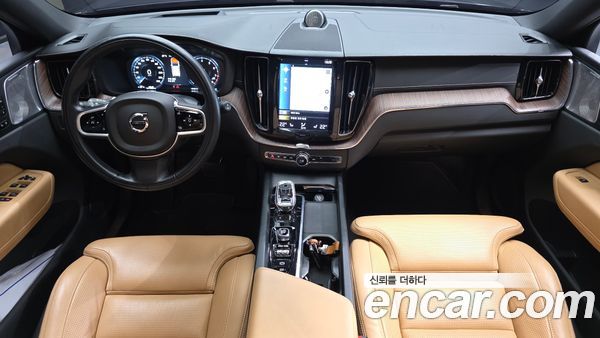 Volvo XC60 2021, фото 7