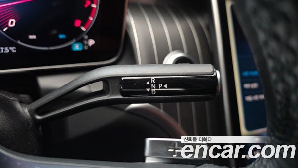 Mercedes-Benz GLC 2024, фото 12