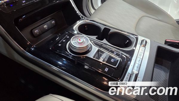 Kia Carnival 2021, фото 16