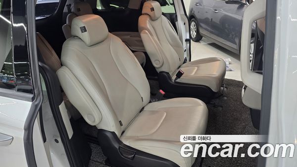 Kia Carnival 2021, фото 20