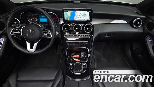 Mercedes-Benz C-Class 2020, фото 9