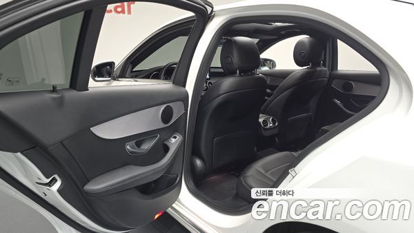 Mercedes-Benz C-Class 2020, фото 15