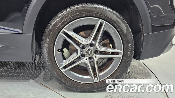 Mercedes-Benz GLB 2021, фото 4