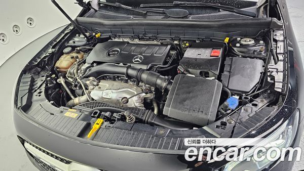 Mercedes-Benz GLB 2021, фото 5