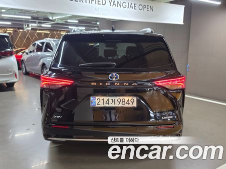 Toyota Sienna 2025, фото 4