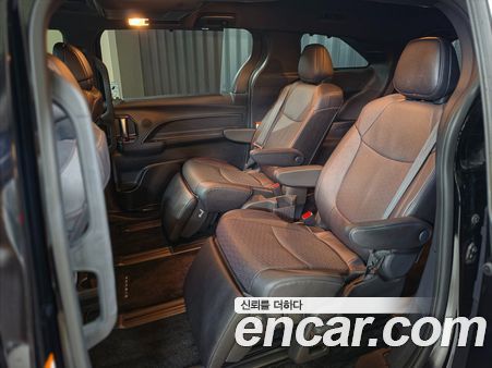 Toyota Sienna 2025, фото 11
