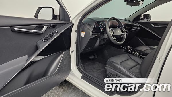Kia Niro 2023, фото 13