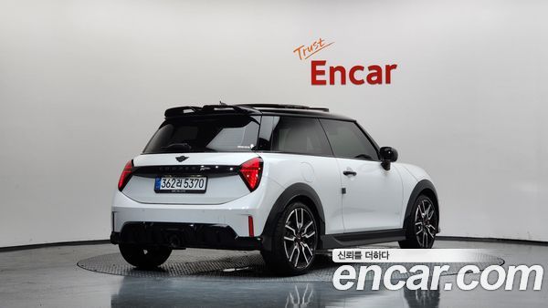 MINI 2025, фото 2