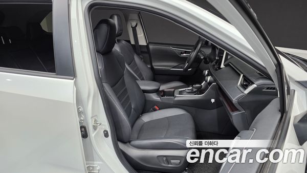 Toyota RAV4 2024, фото 16