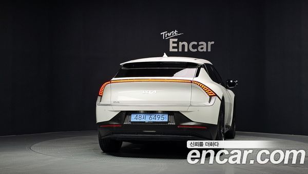 Kia EV6 2022, фото 4