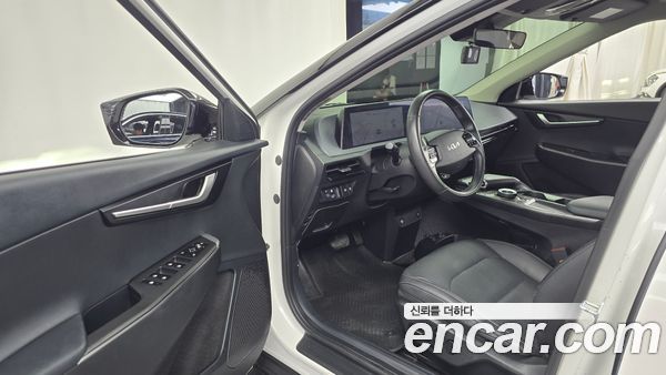 Kia EV6 2022, фото 10