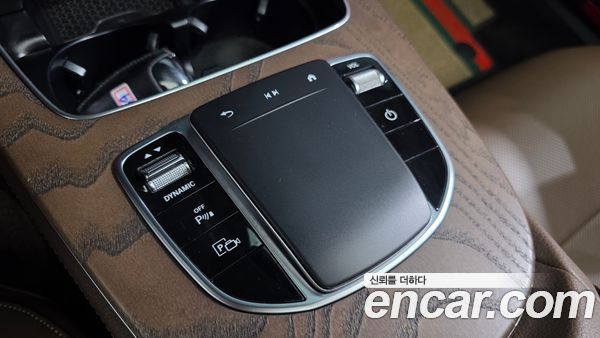 Mercedes-Benz E-Class 2021, фото 33