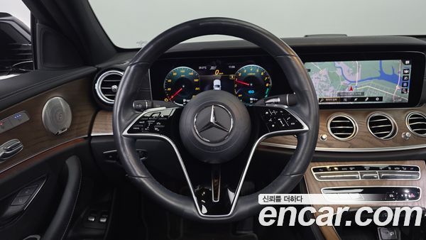 Mercedes-Benz E-Class 2021, фото 20