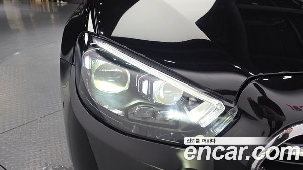 Mercedes-Benz E-Class 2021, фото 8