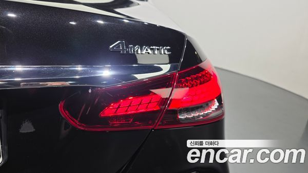 Mercedes-Benz E-Class 2021, фото 9
