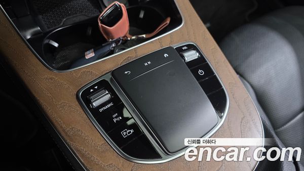 Mercedes-Benz E-Class 2021, фото 32