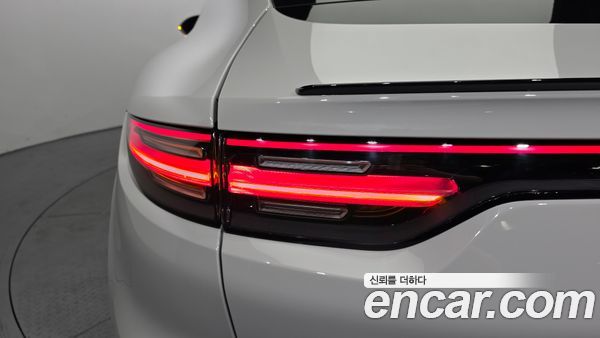 Porsche Cayenne 2023, фото 9