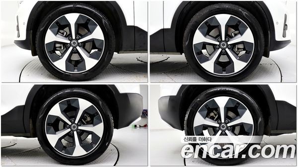 Volvo XC40 2025, фото 6