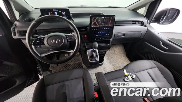 Hyundai Staria 2023, фото 10