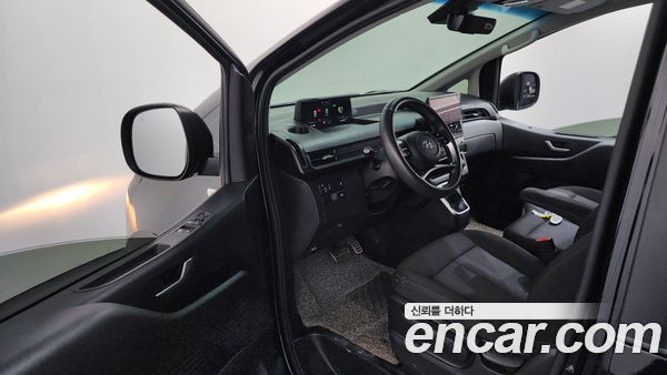 Hyundai Staria 2023, фото 13