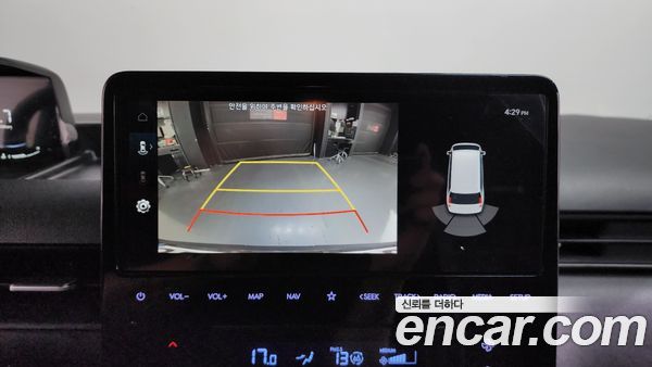 Hyundai Staria 2023, фото 20