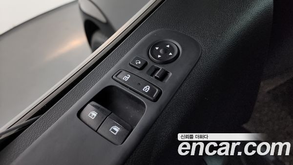 Hyundai Staria 2023, фото 30