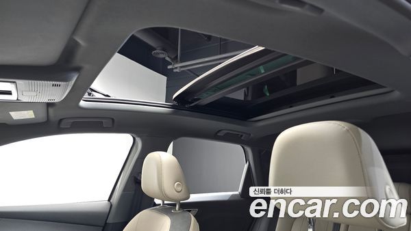 Audi Q4 e-tron 2022, фото 20