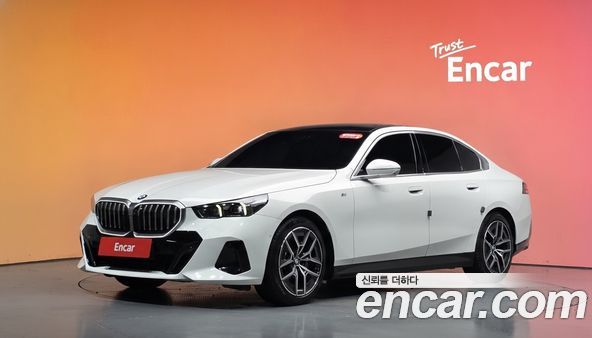 BMW 5 Series 2024, фото 36