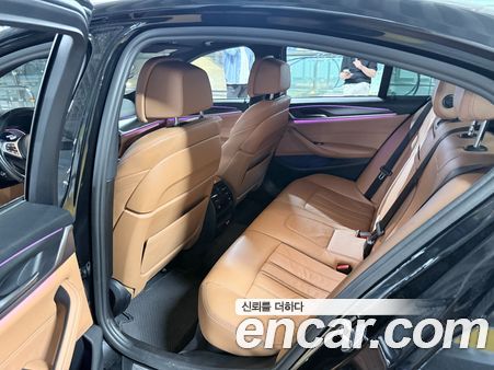 BMW 5 Series 2022, фото 9
