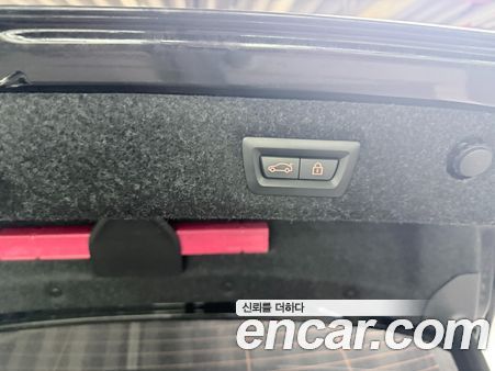 BMW 5 Series 2022, фото 15