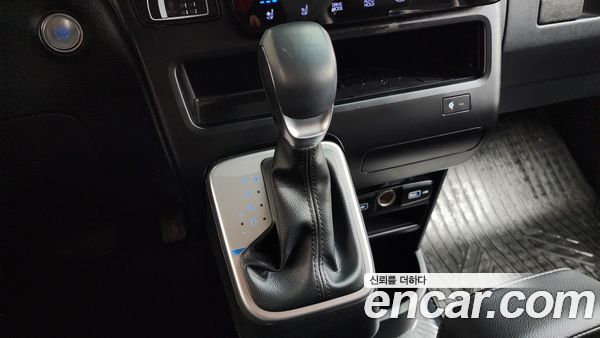Hyundai Staria 2024, фото 12
