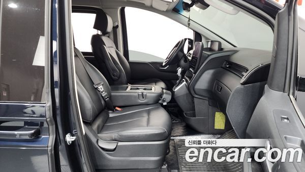 Hyundai Staria 2024, фото 16