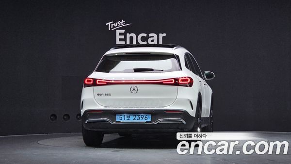 Mercedes-Benz EQA 2023, фото 4
