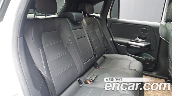 Mercedes-Benz EQA 2023, фото 16