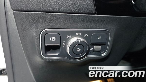 Mercedes-Benz EQA 2023, фото 27