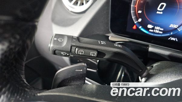 Mercedes-Benz EQA 2023, фото 29