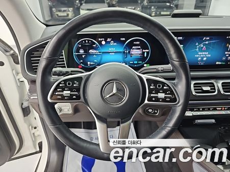 Mercedes-Benz GLE 2023, фото 9
