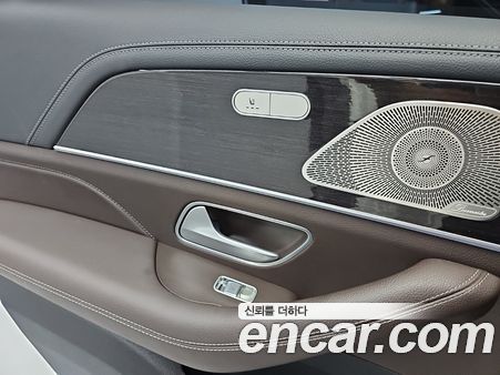 Mercedes-Benz GLE 2023, фото 14