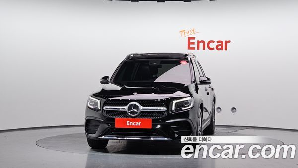 Mercedes-Benz GLB 2020, фото 3