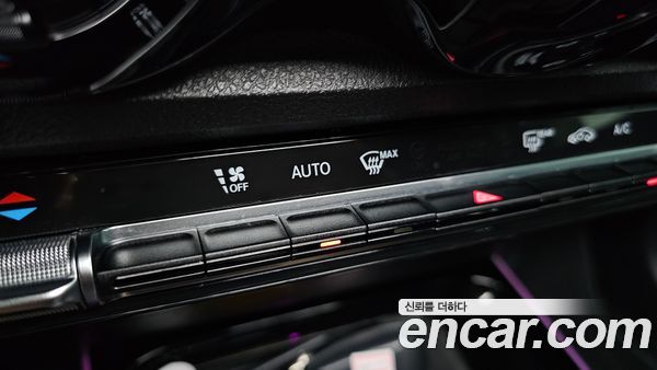 Mercedes-Benz GLB 2020, фото 20