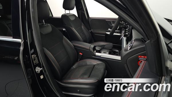 Mercedes-Benz GLB 2020, фото 26