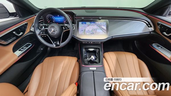 Mercedes-Benz E-Class 2025, фото 10