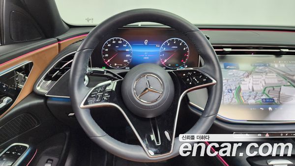 Mercedes-Benz E-Class 2025, фото 18